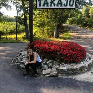 Meet your Posher, Annie